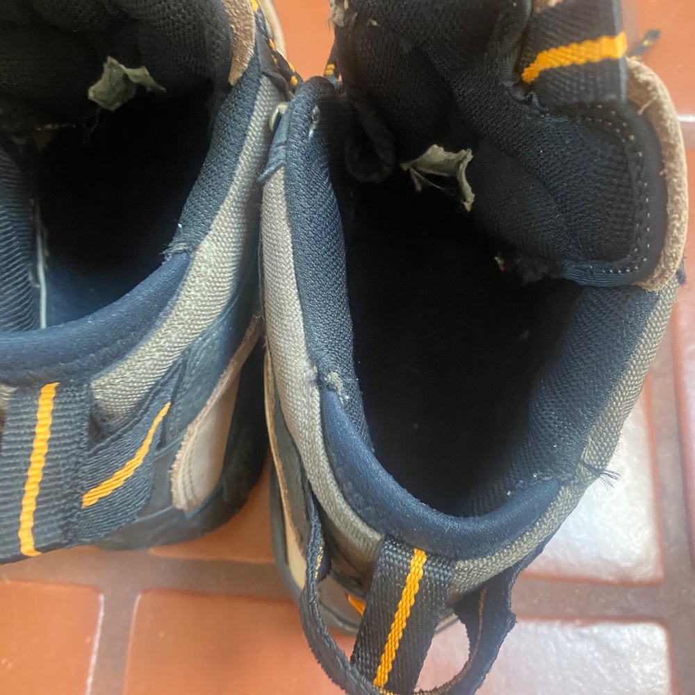 Nike Air Hiking Boots - Picture 4 of 11